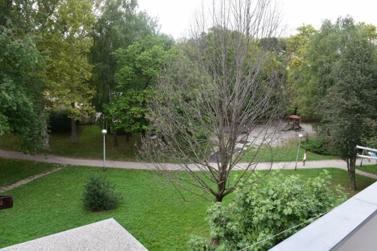 Vila Velebita, Sweet Cozy Appartement :) Zagreb Eksteriør bilde